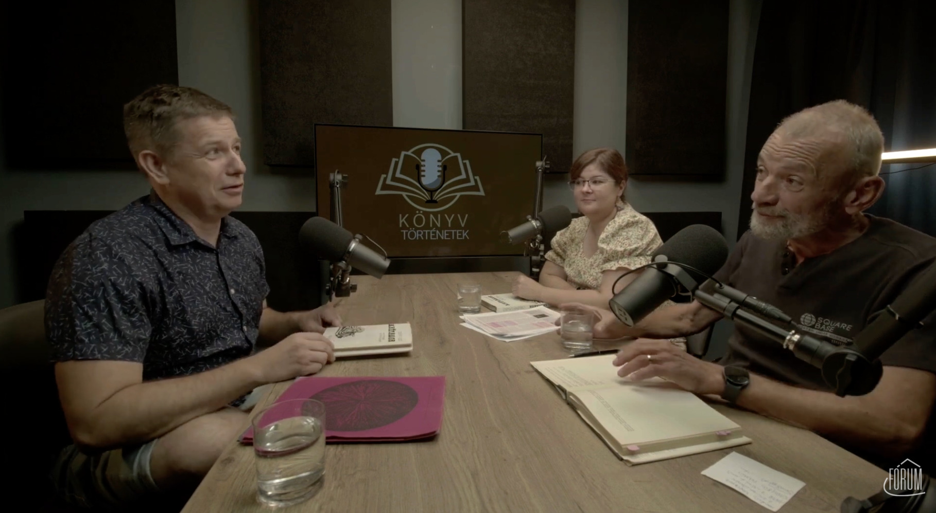 Videófelvétel: Csehy Zoltánnal Cselényi László Krétakor című könyvéről Csanda Gábor és Roncz Melinda beszélgetett a somorjai Bibliotheca Hungarica podcastsorozatában