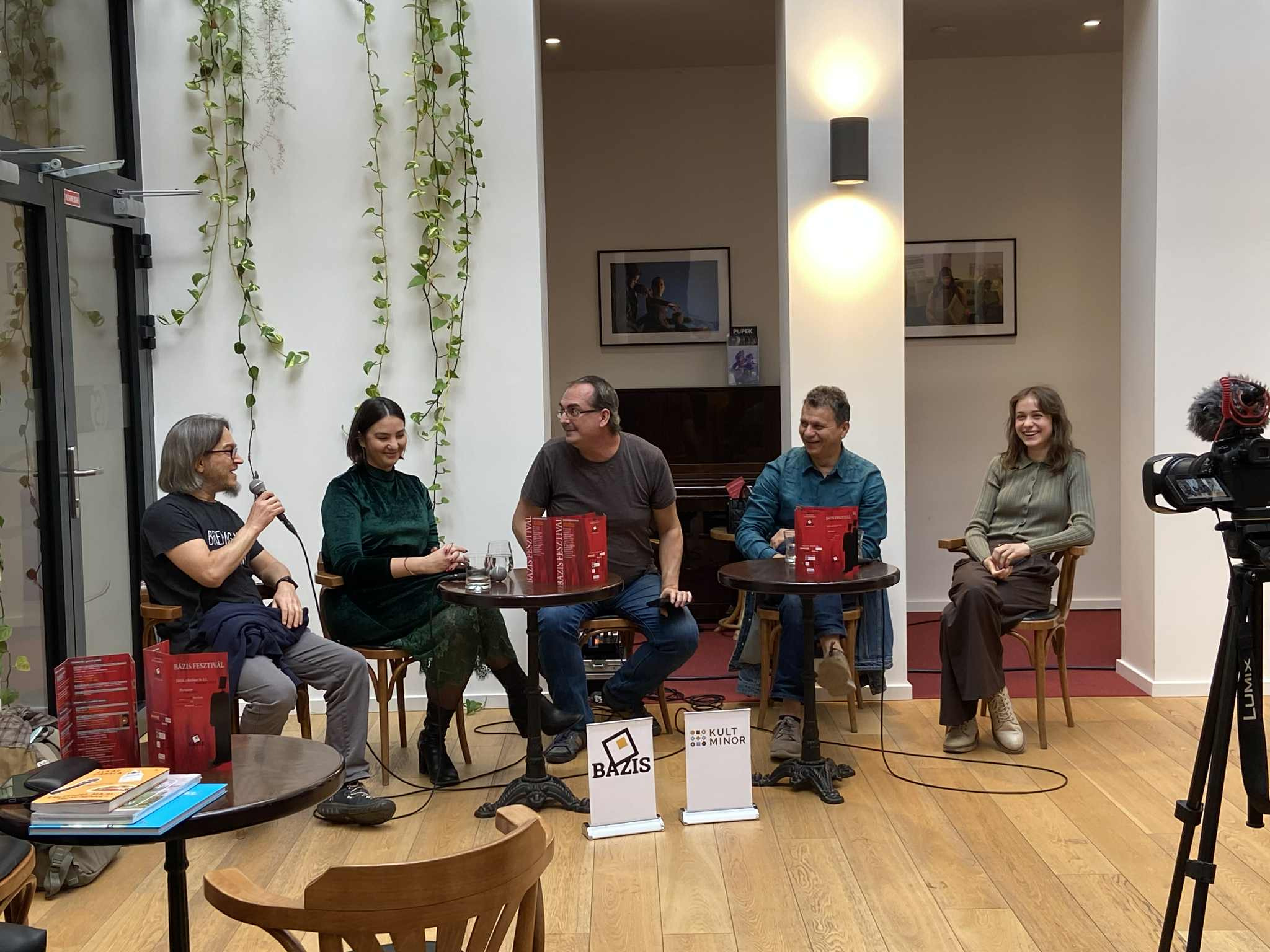 Élményfotók az V. Bázis Fesztivál második napjáról