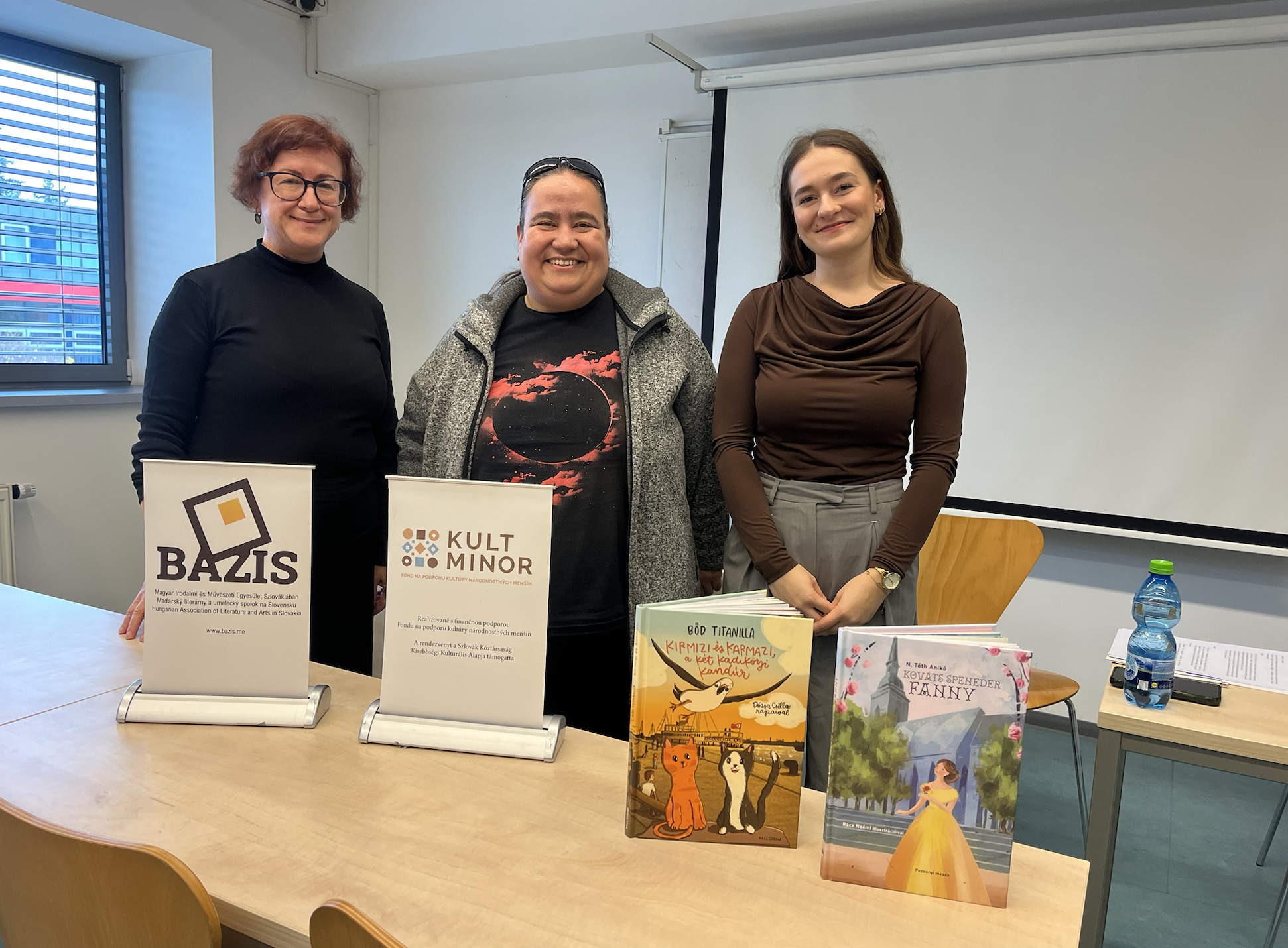 Pillanatfelvételek a Gyerkőckönyvlapozó c. nyitrai beszélgetésről